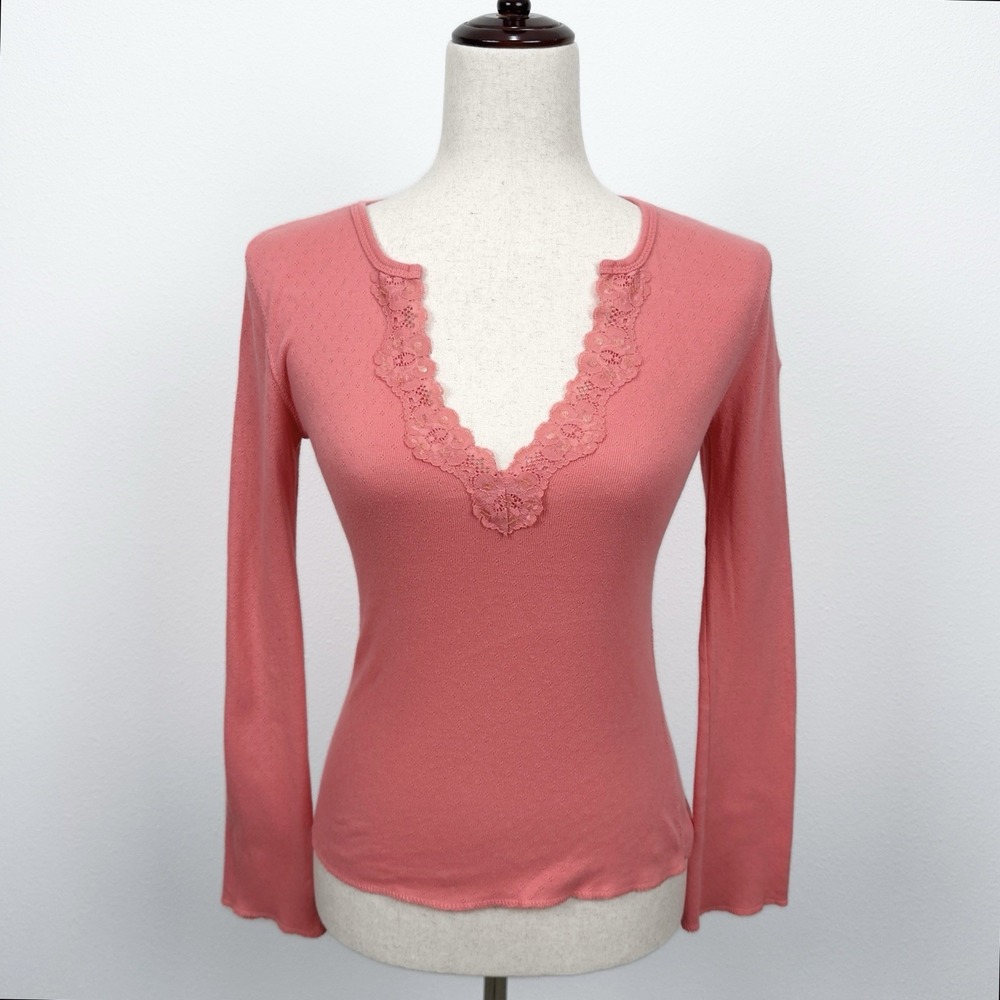 Maurices Top Womens Medium Pink Henley Sequins Elena Gilbert Ribbed y2k Layering